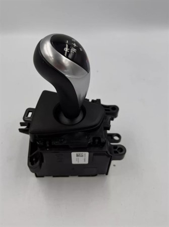 7855496 BMW M2 F87 VİTES KOLU 